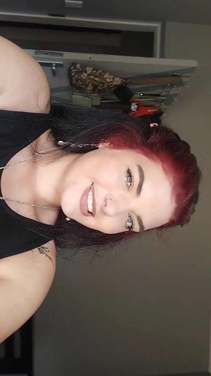 @Meggii