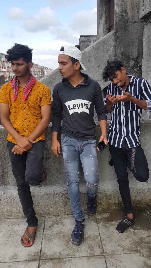 @Shaikh Munnawar..🤙