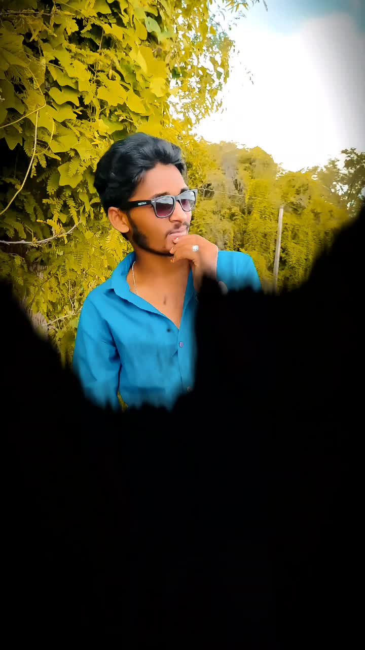@l&oslash;v&euml;ly st&acirc;r s&igrave;s&igrave;