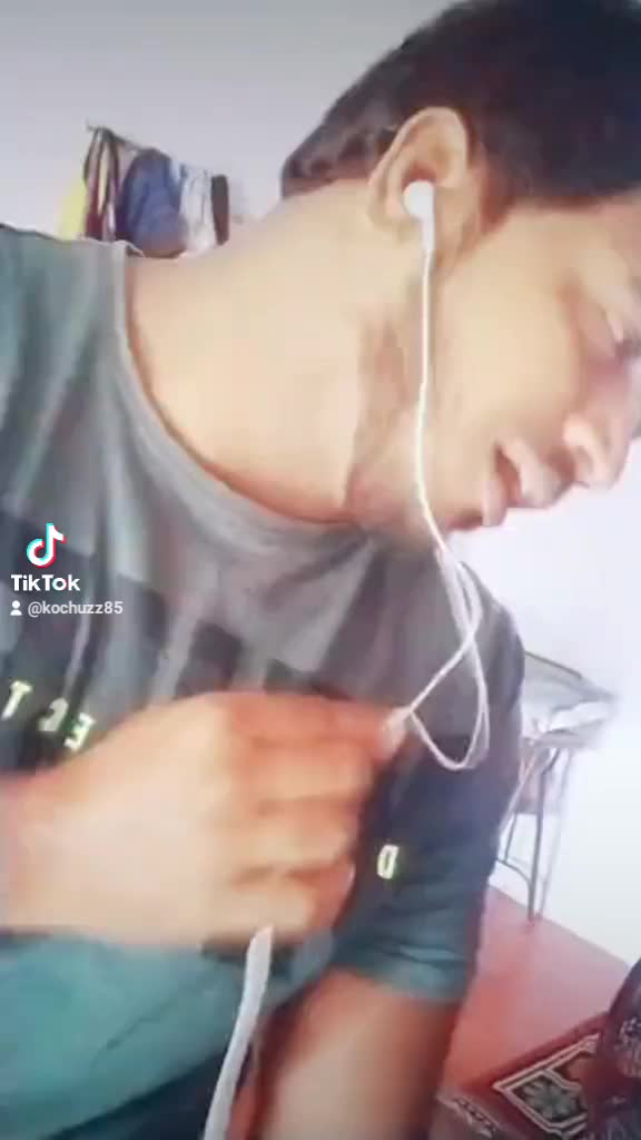 @kochuzz