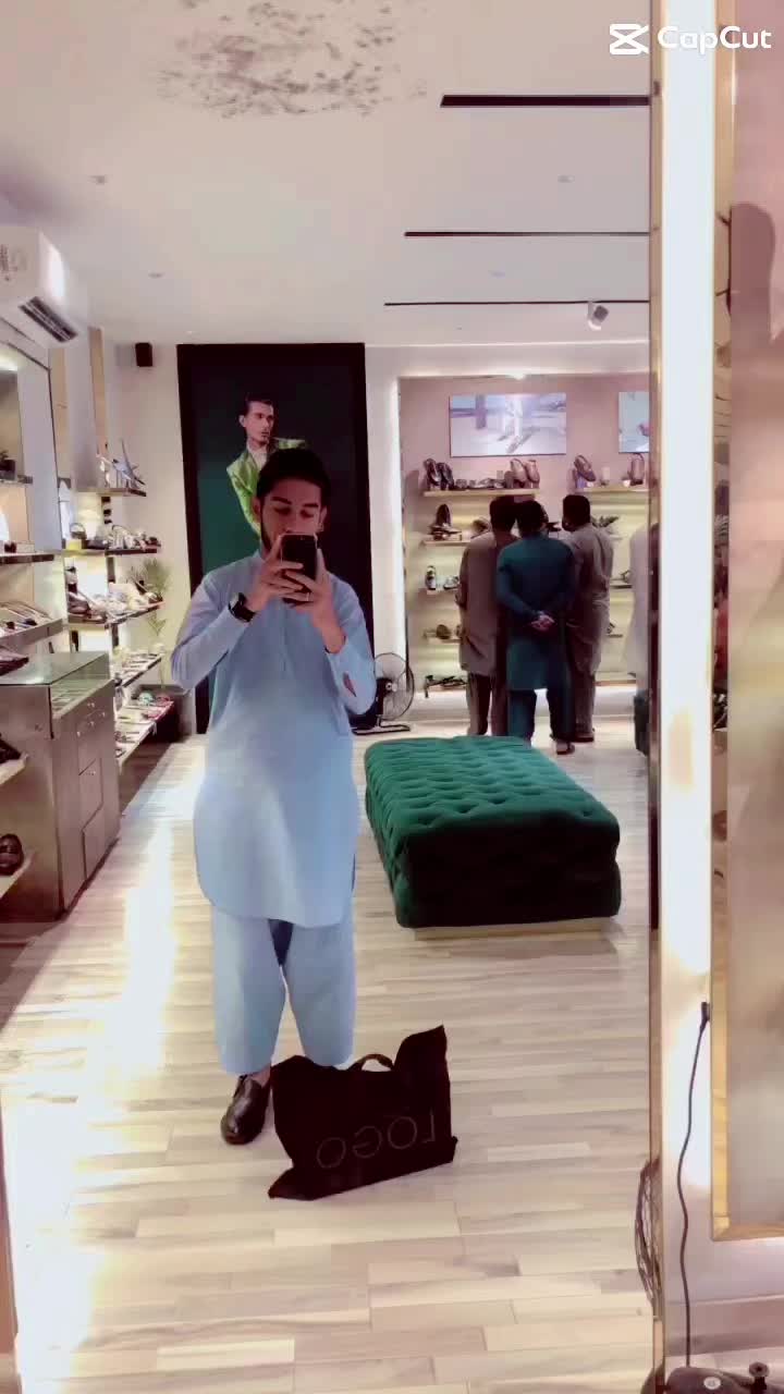 @Buttitude 👑 🇵🇰🇬🇧