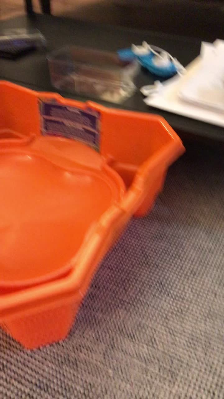 @😎