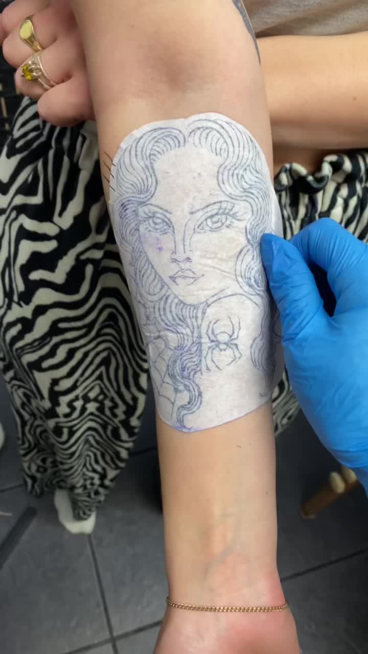 @Seven Doors Tattoo