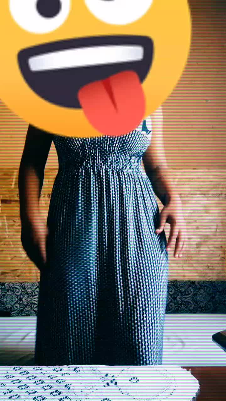 @dzsamila amira&hearts;️🖕