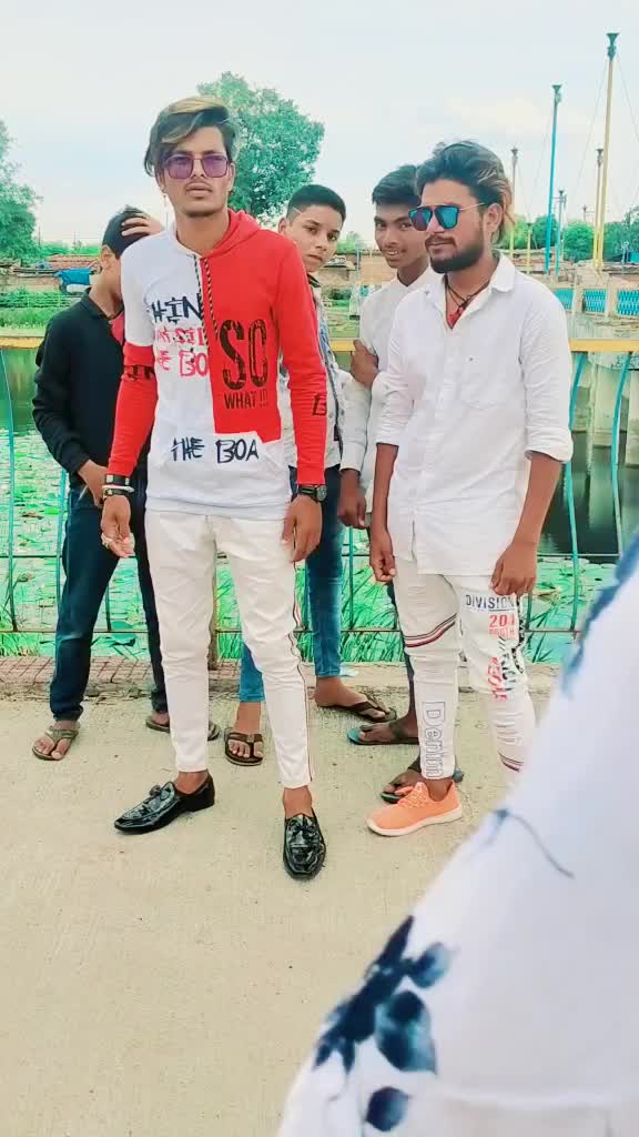 @साहू ,,,B,o,¥