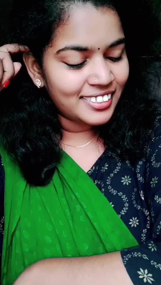 @👸Nandhini Ravi👸