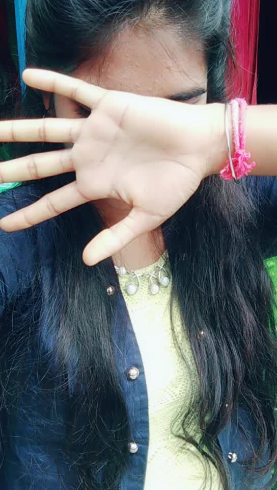 @Ruhi239