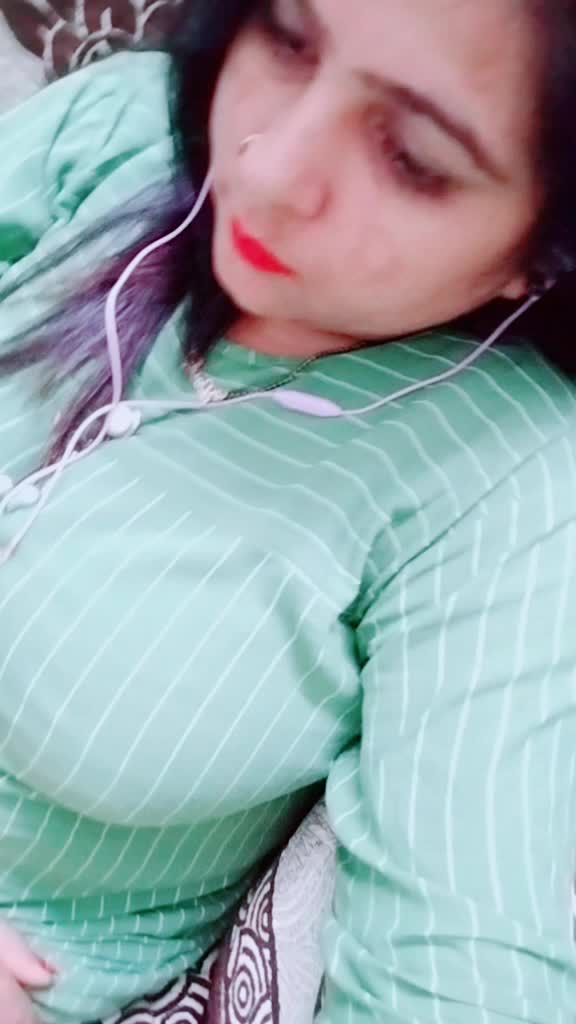@Queen ✨jatti💫