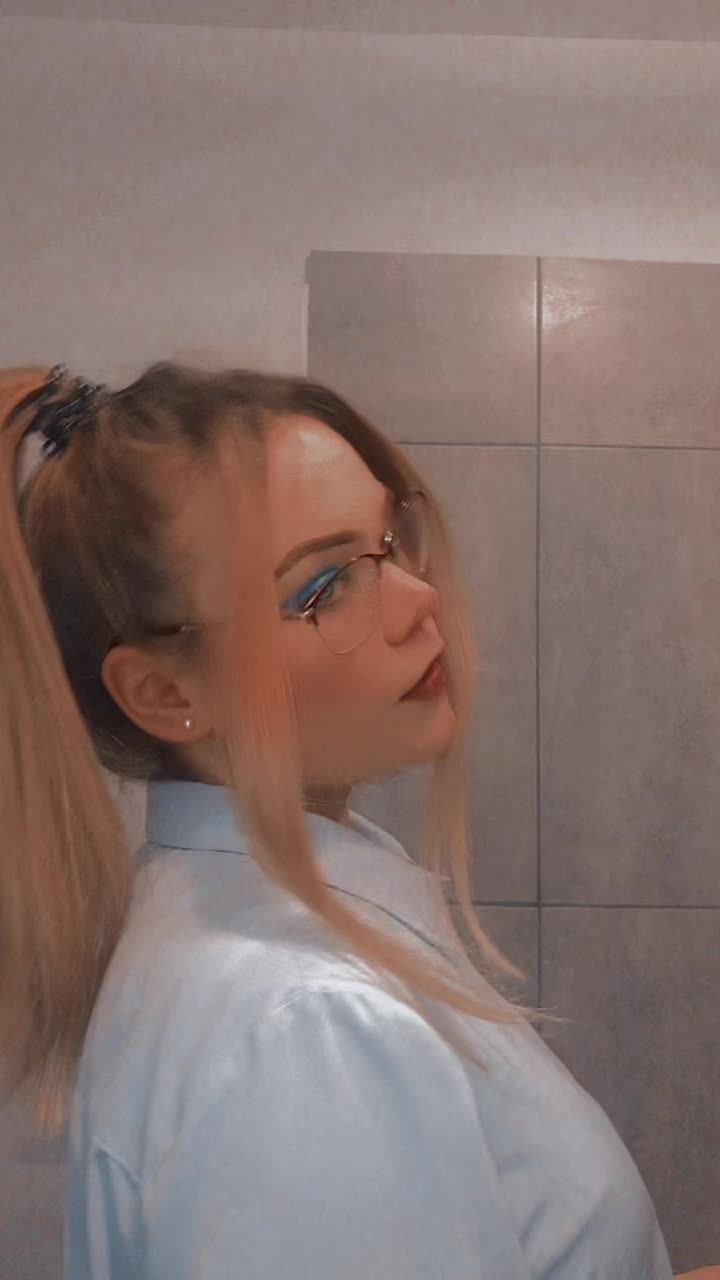 @Melina🫐💙