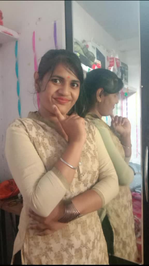 @khushi lodhi