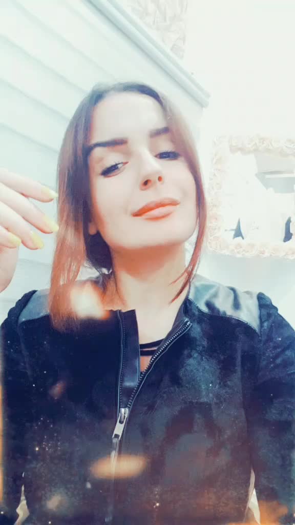 @Emnakassmi@gmail.com