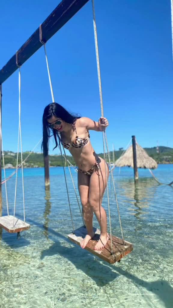 @carolinavaquedano