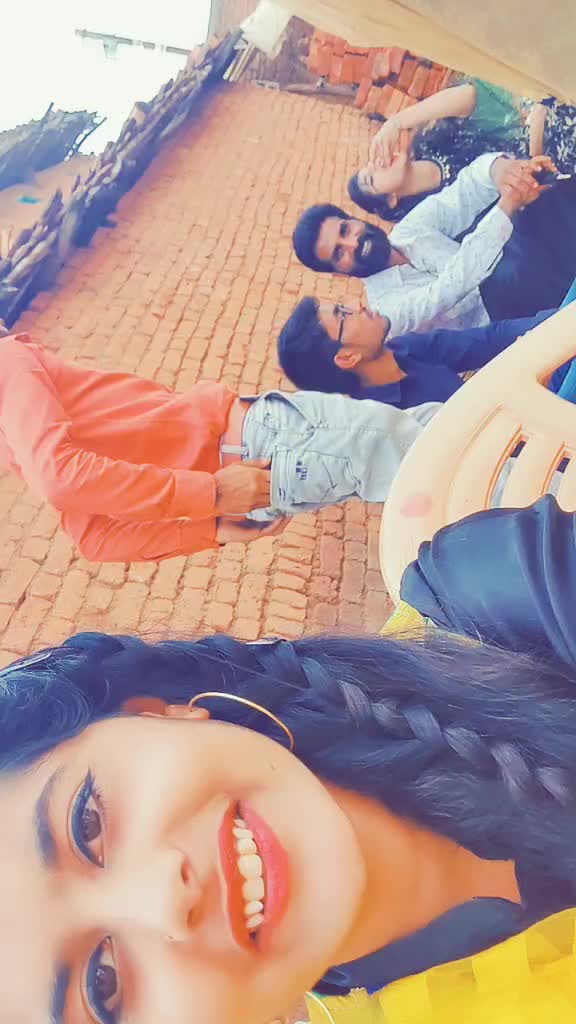 @naylaanwer