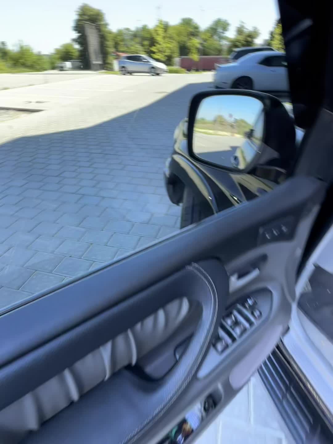 @yykmchkdd
