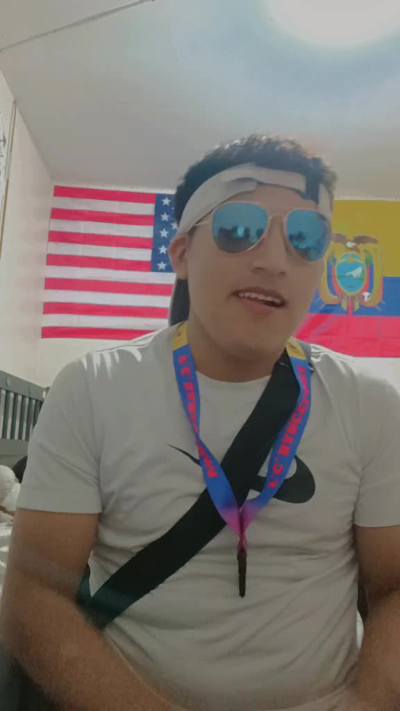 @🇺🇲ěľ čhīčø fřąņ💞