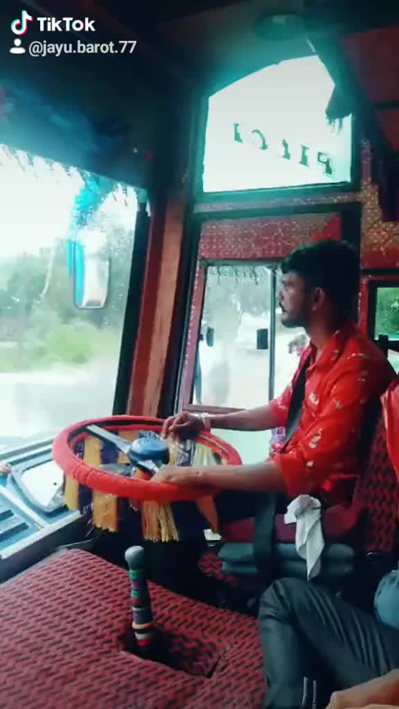 @jayu.barot.77