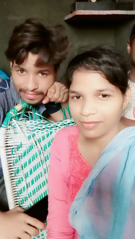 @user3940944374760