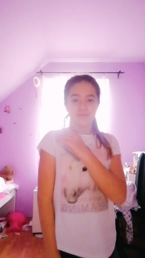 @R&eacute;ka Moln&aacute;r