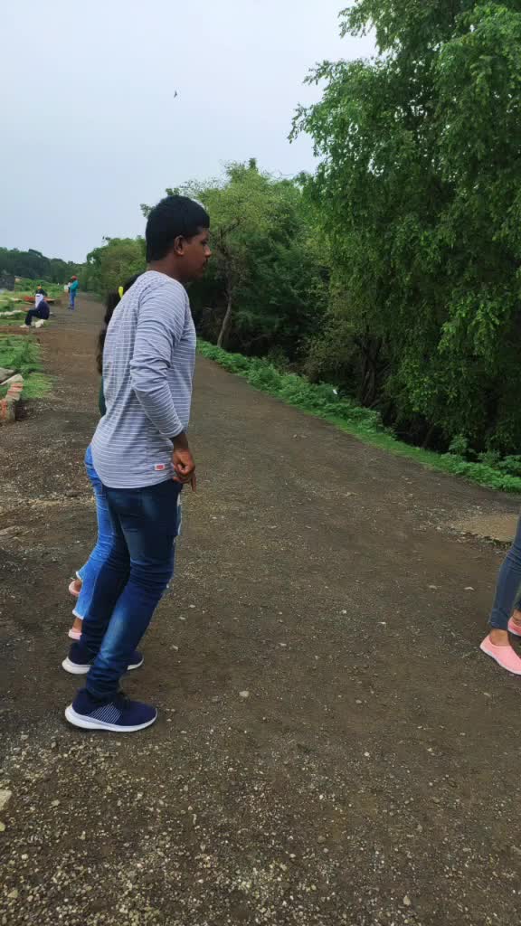 @𝐏®𝐞𝐞𝐭𝐢_𝐝_𝟎𝟐
