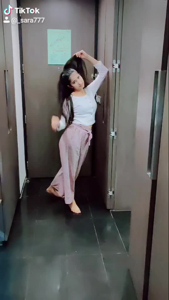 @_sara