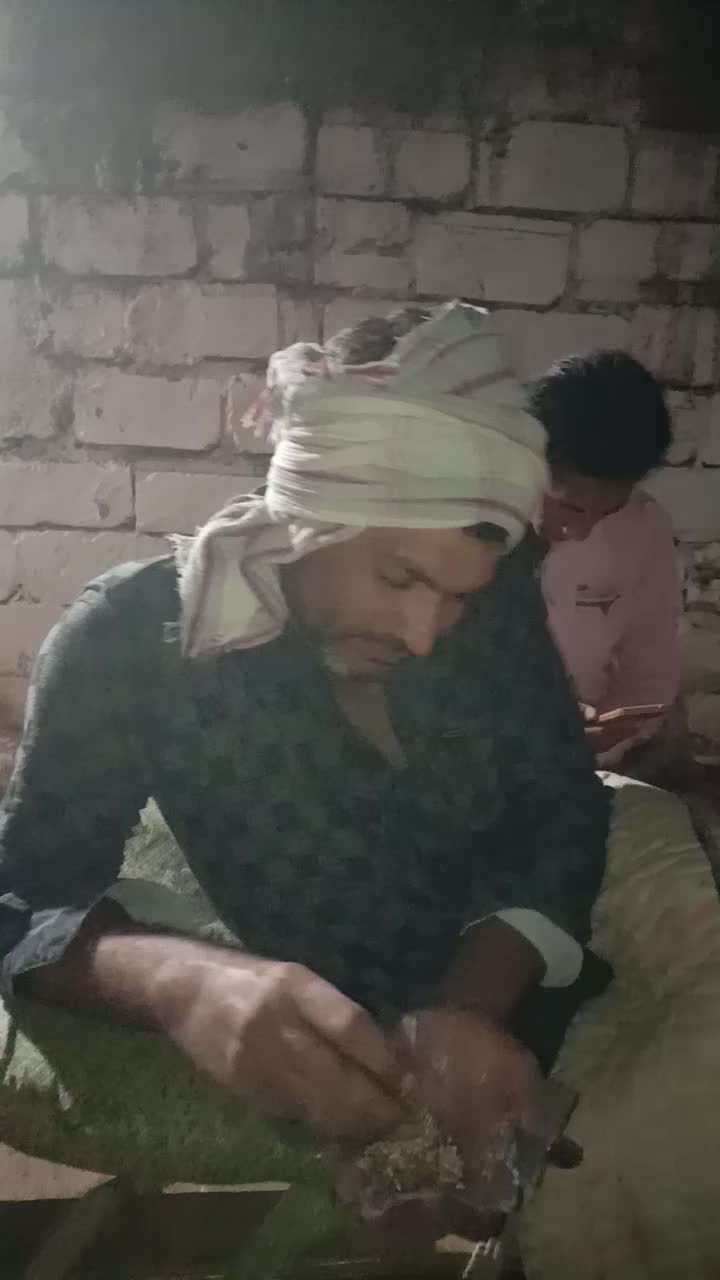 @dilavar khan68794691