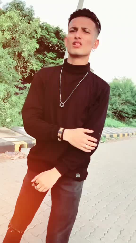 @Shakir Khan👑