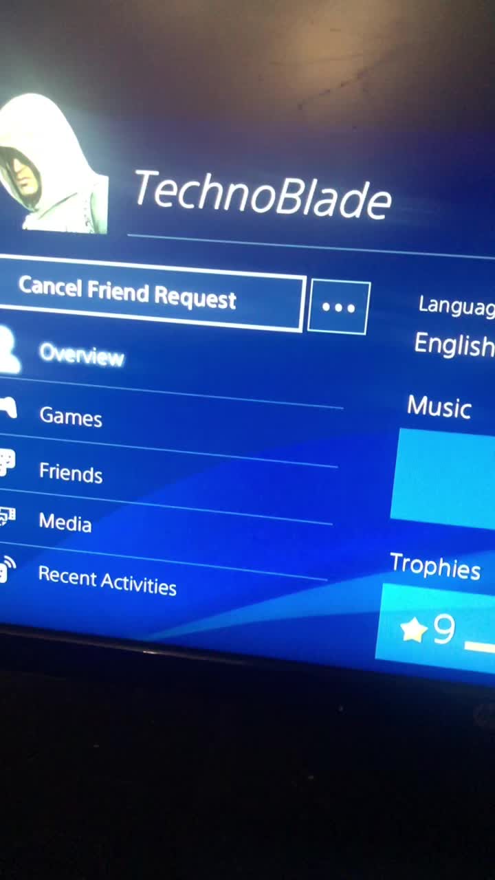 @JoJo-_-isos on ps4