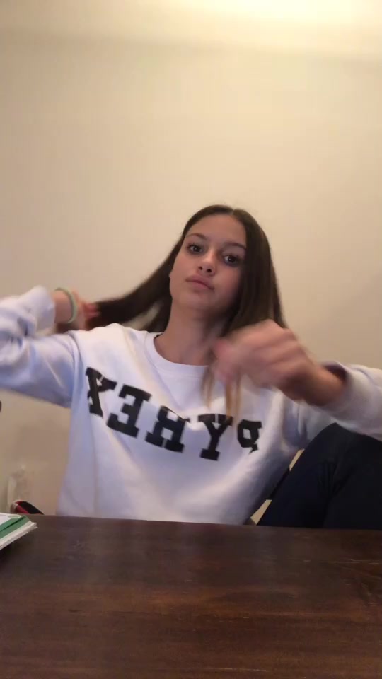 @gaiaaa_angelicaaa