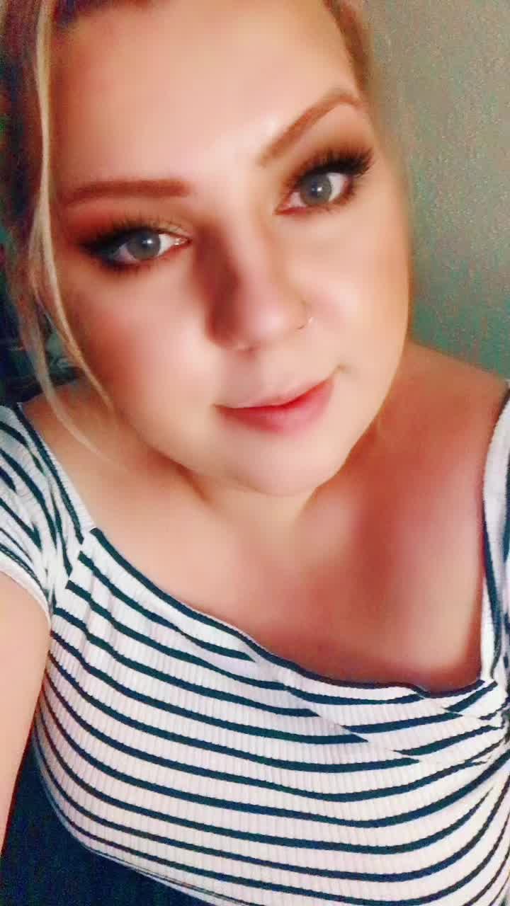 @Sabrina/jeKerellaj
