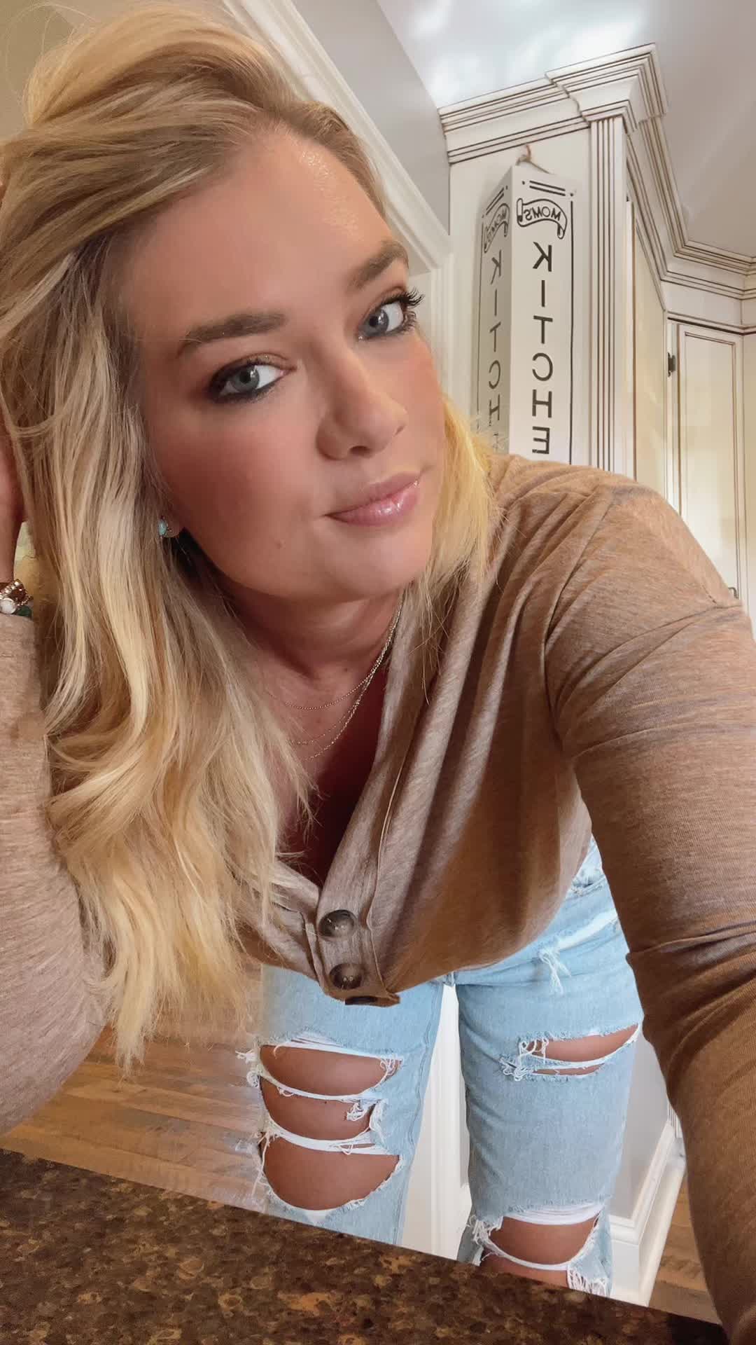 @Southernkate12 ⚡️