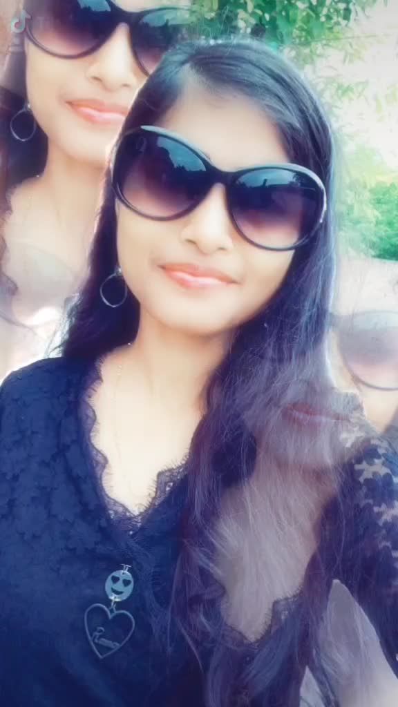 @Jahanvi Singh☑️