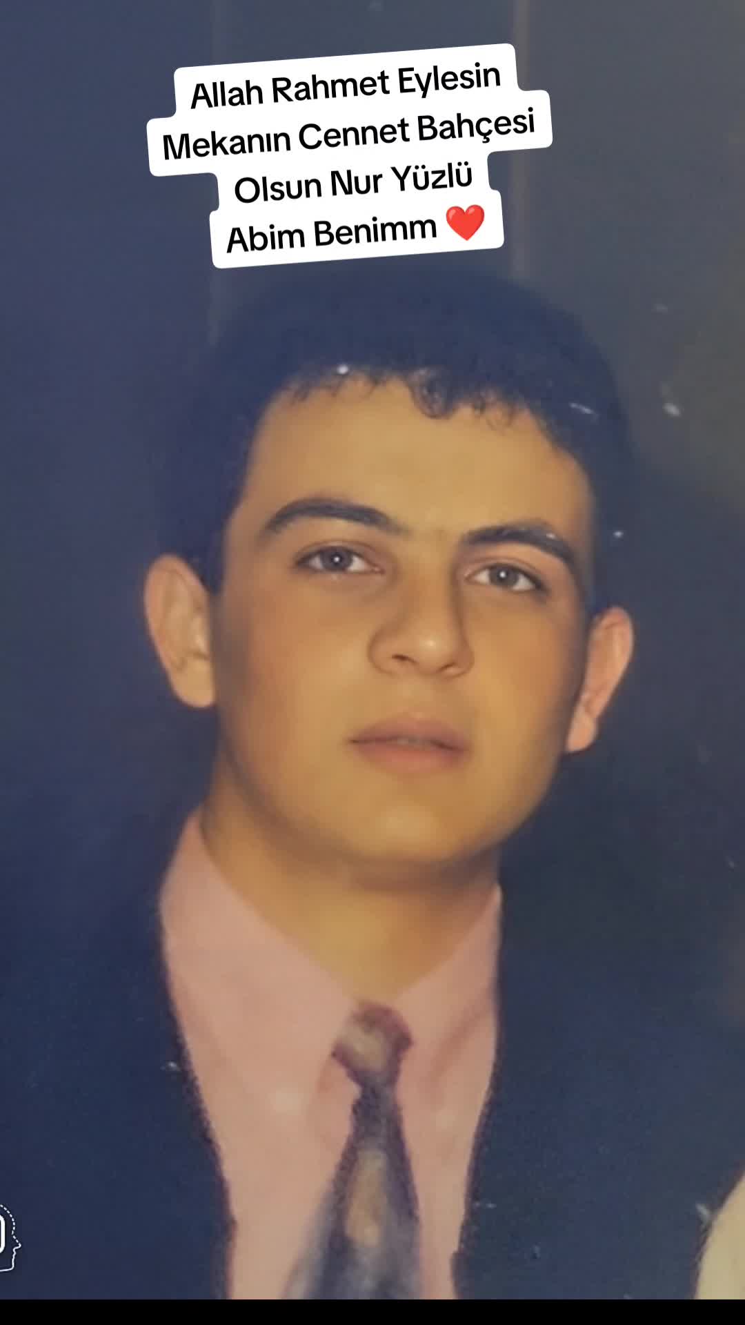@𝙈𝙐𝙍𝘼𝙏 𝙆𝘼𝙔𝘼𝙃𝘼𝙉 🇹🇷