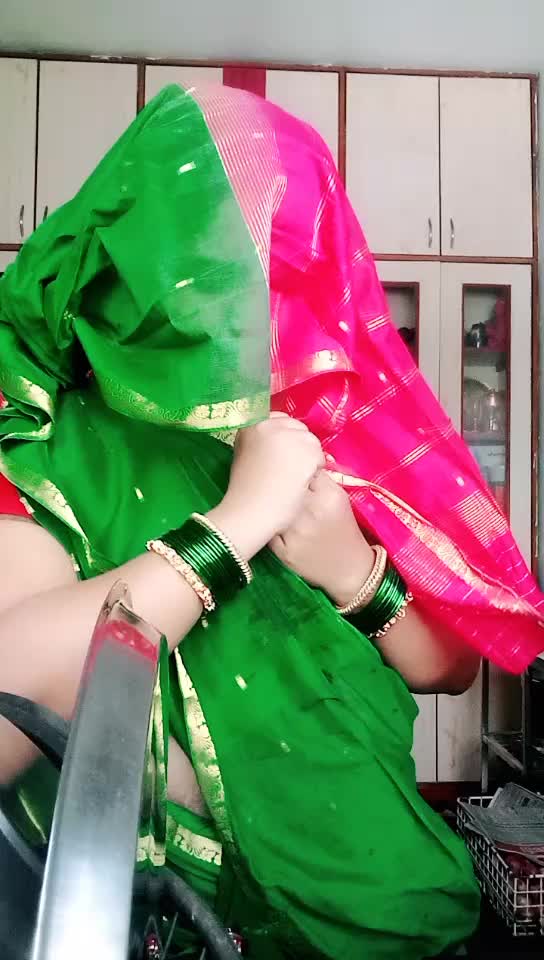 @VrishaliNVrishali