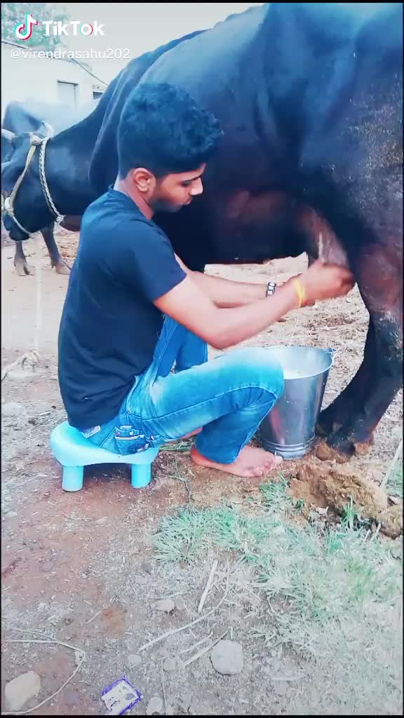@Akku😘