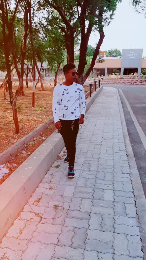 @mR.. Prince Raja