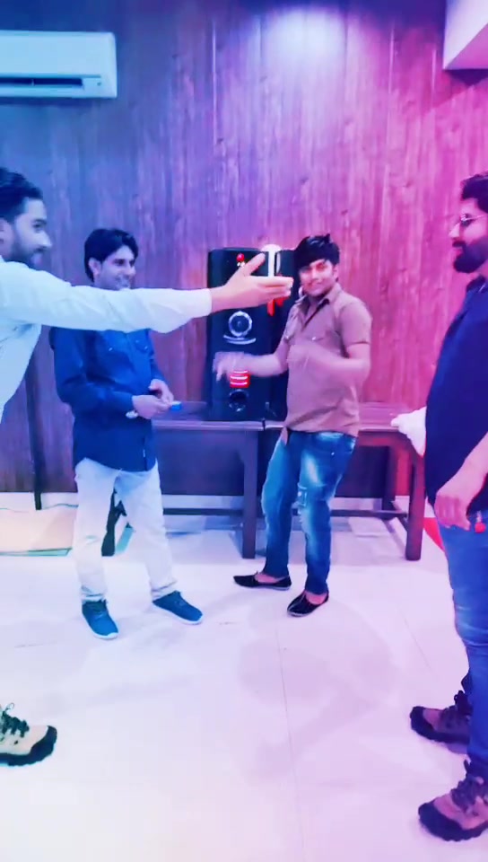 @Rajesh Meena 😍