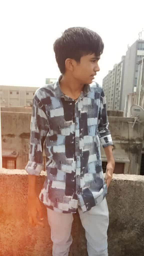 @__.varun._darji.___