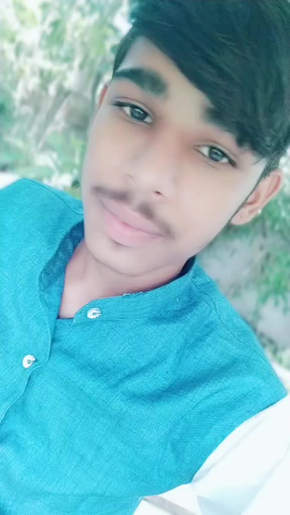 @👑ROYaL_KING 👑
