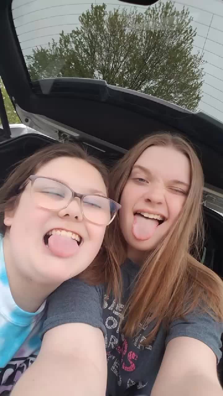 @Adrianna Siebert