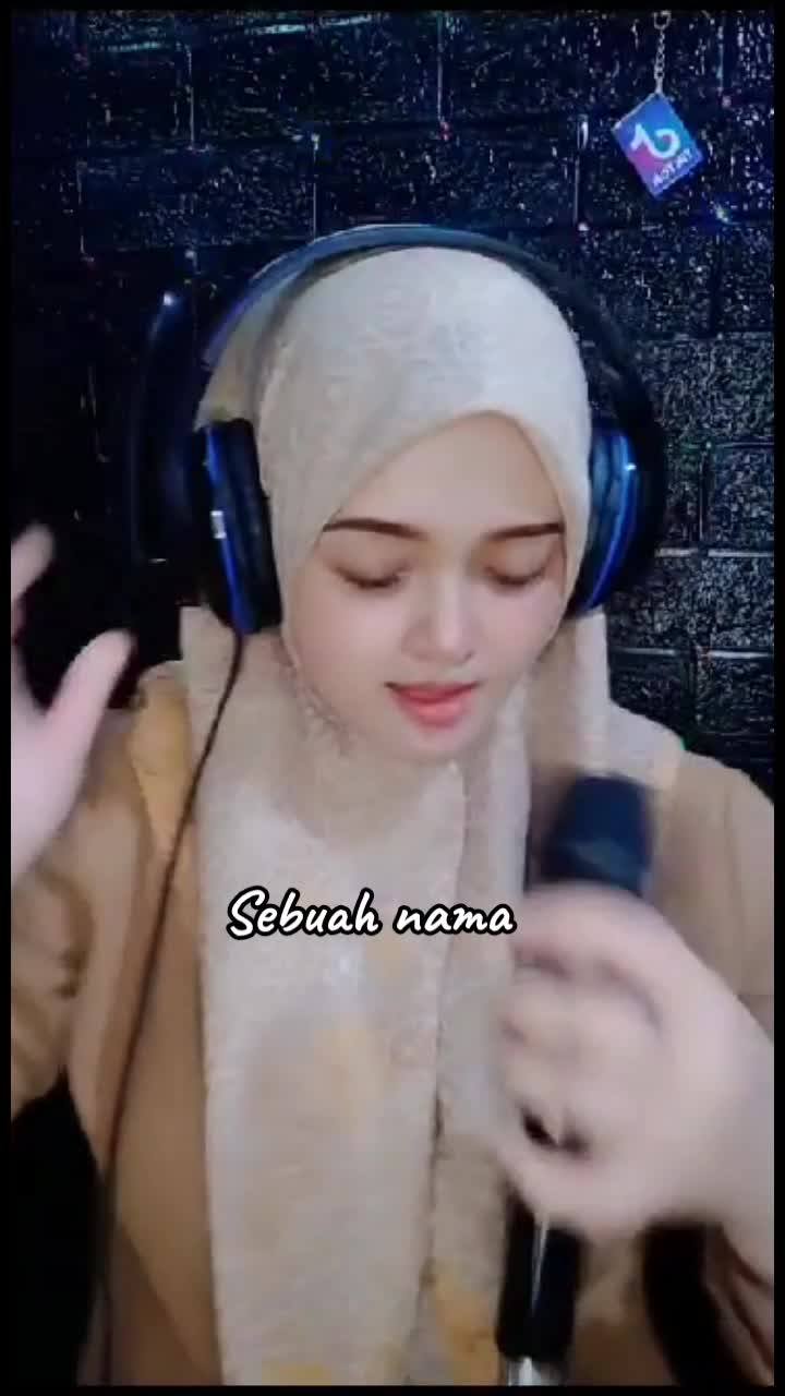 @Ce.amel13