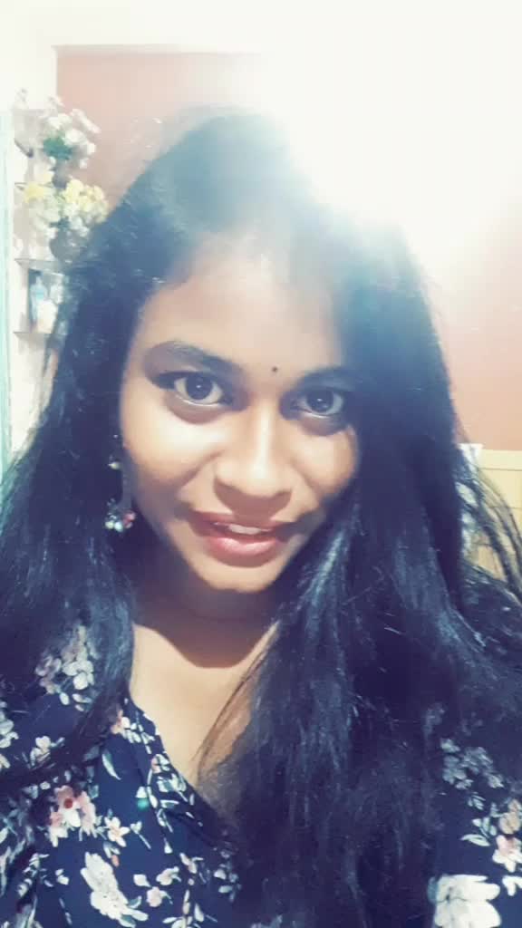 @ananyasti 😘😘