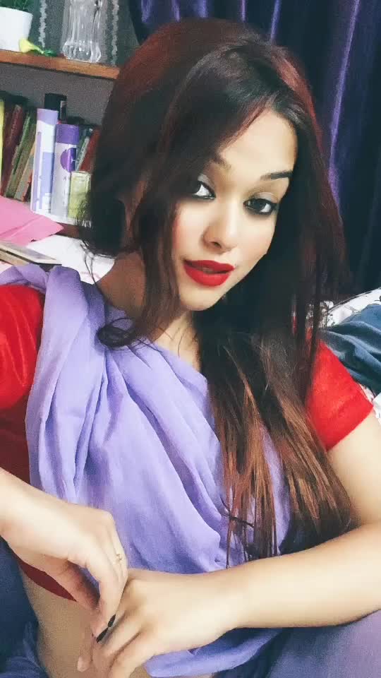 @Parizaad ✨