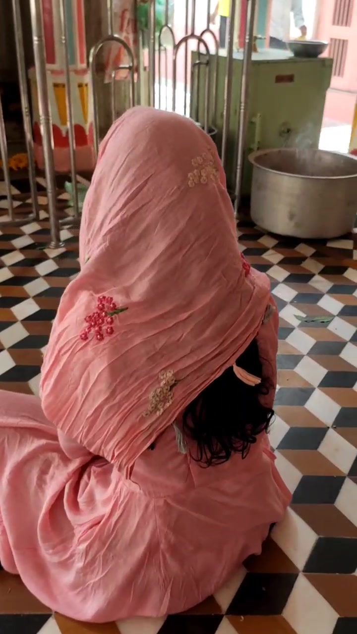 @Rajpurohit Neetu