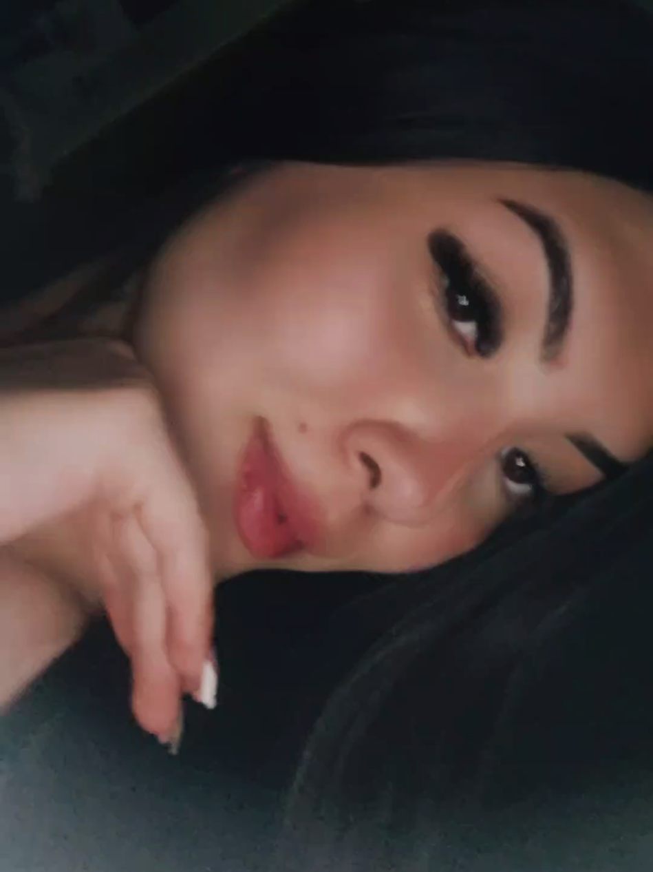 @akemieuoliv