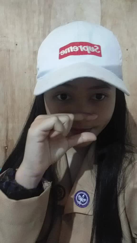 @Ayu Aura Fitria