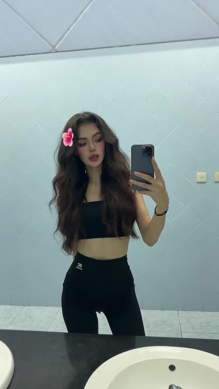@Sophinka