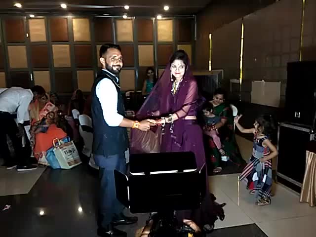 @Deshi jaatni