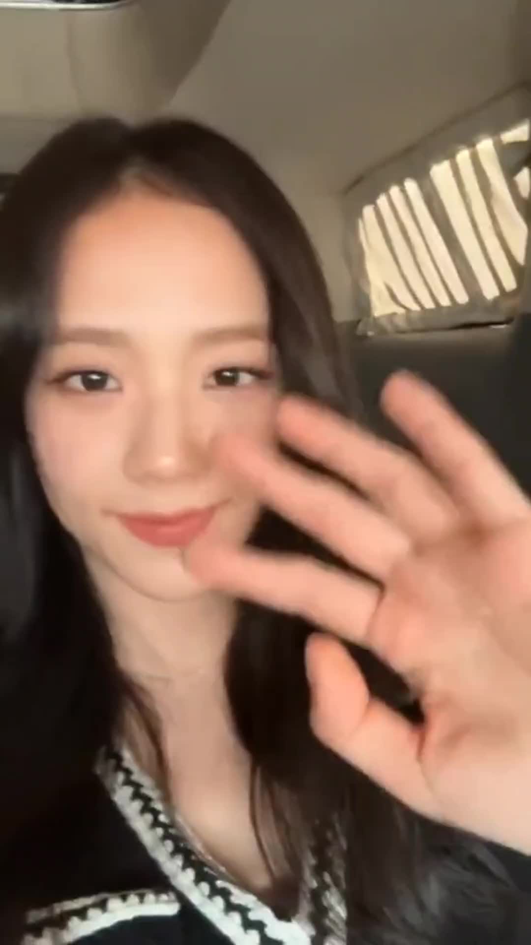 @𝐢 𝐥𝐢𝐯𝐞 𝐟𝐨𝐫 𝐣𝐢𝐬𝐨𝐨ꨄ