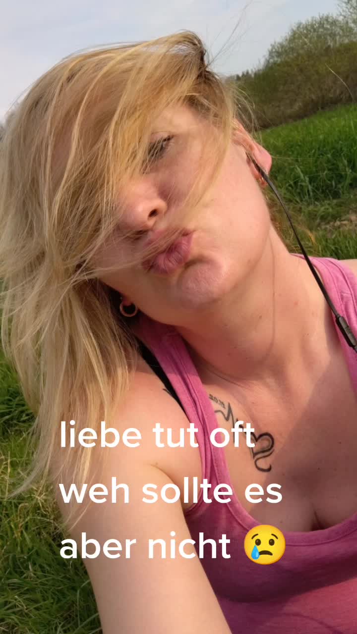 @Leonie