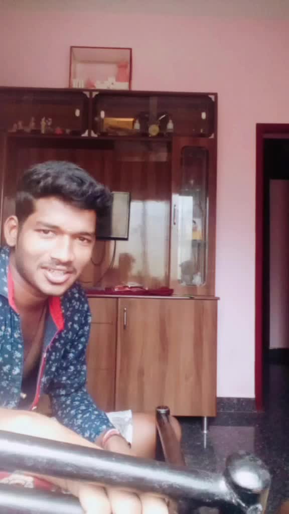 @L . S